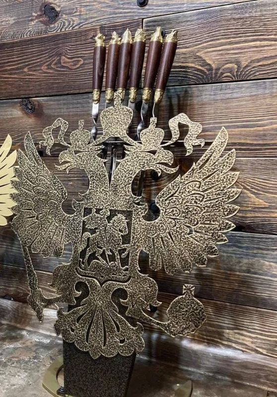 Подставка под шампуры "Держава"